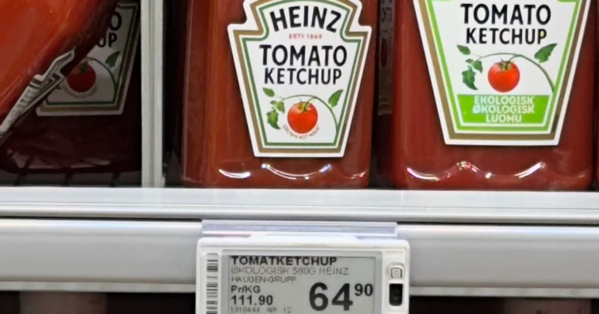 Supermarket ingredient labels with highlighted haram ingredients to watch for