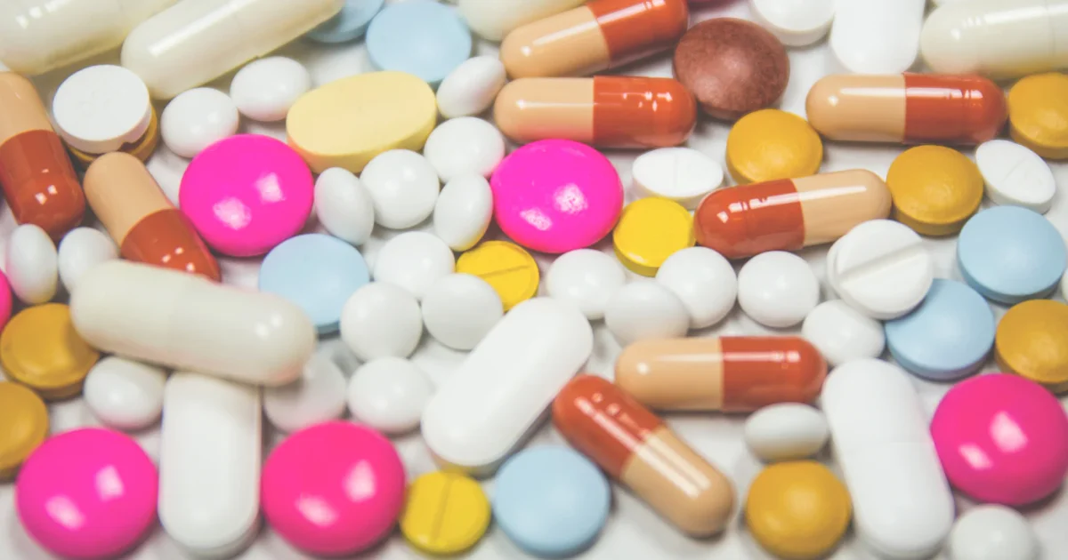 Pharmaceutical gelatin capsules and HPMC vegetable capsules — halal guide for medicines and supplements