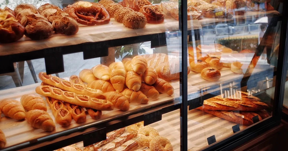Indonesian bakery display with breads and cakes — halal certification guide to bakery chains in Indonesia
